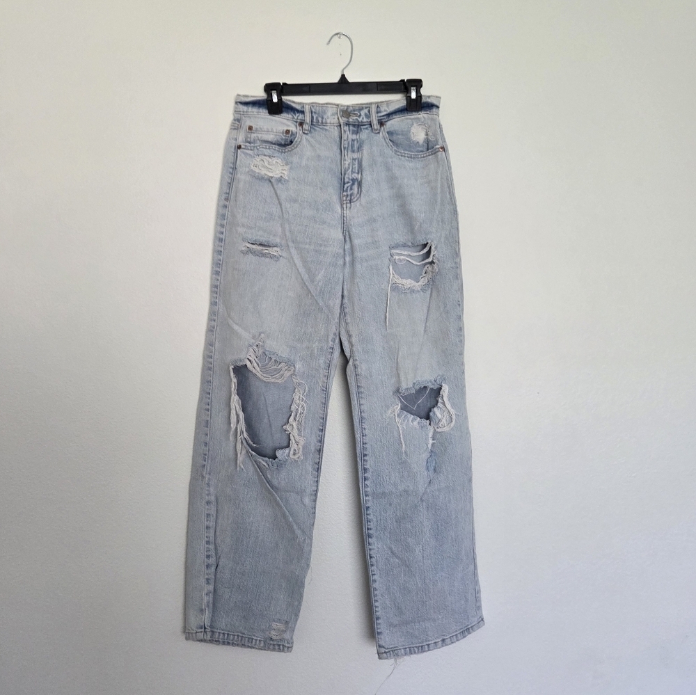 Daze Tough Love Distressed Light Blue Straight Leg Women's Jeans Size 28